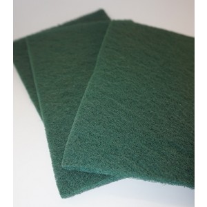 Green abrasive cleaning pads